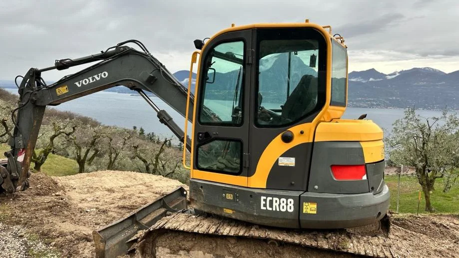 Mini-pelle Volvo EC88 – 2007 – 8,3 tonnes – Image 2