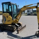 KOMATSU PC18MR-3 + 3 GODETS – Mini Pelle 1,9T