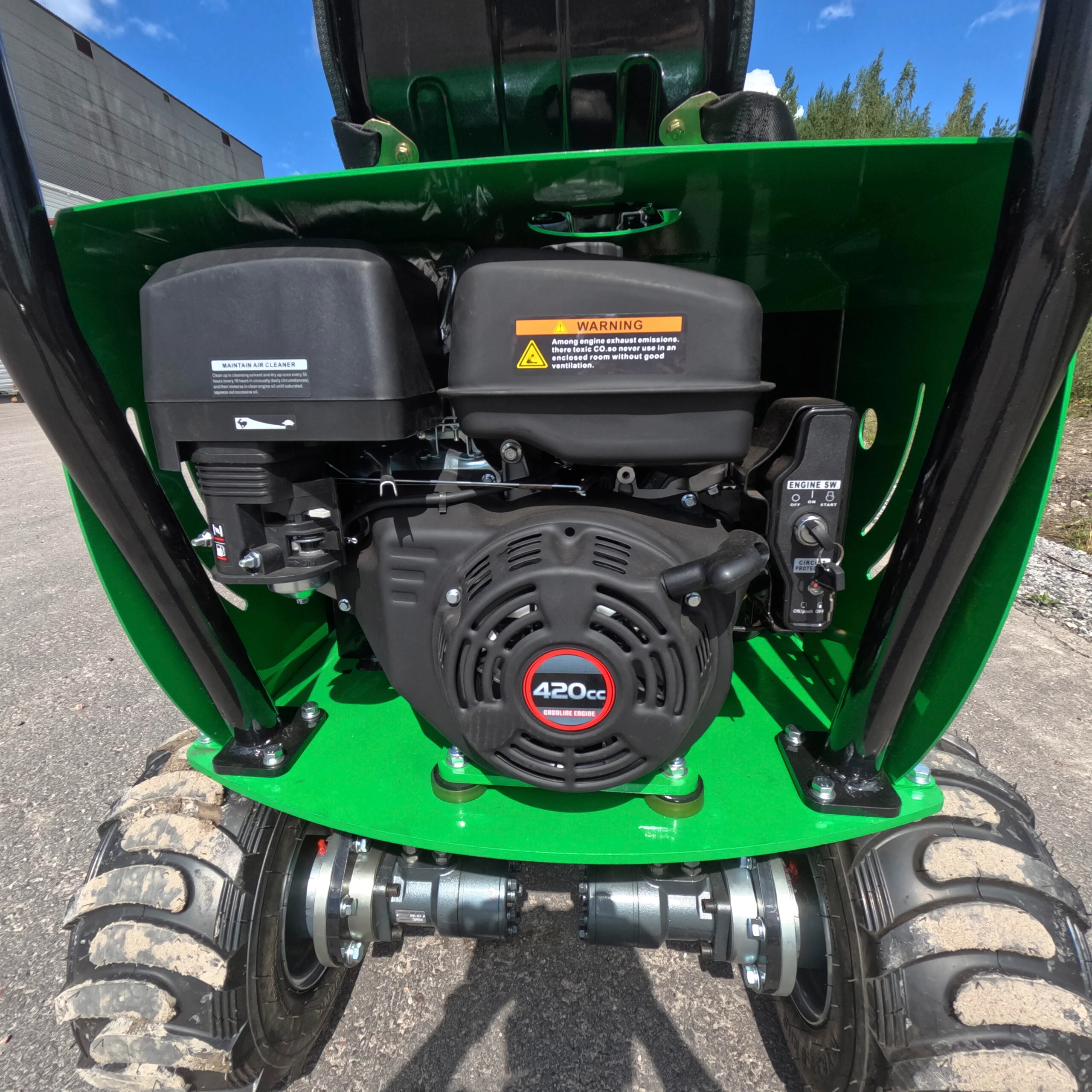 Mini-pelle sur roues Caivu HFT7 – Image 9