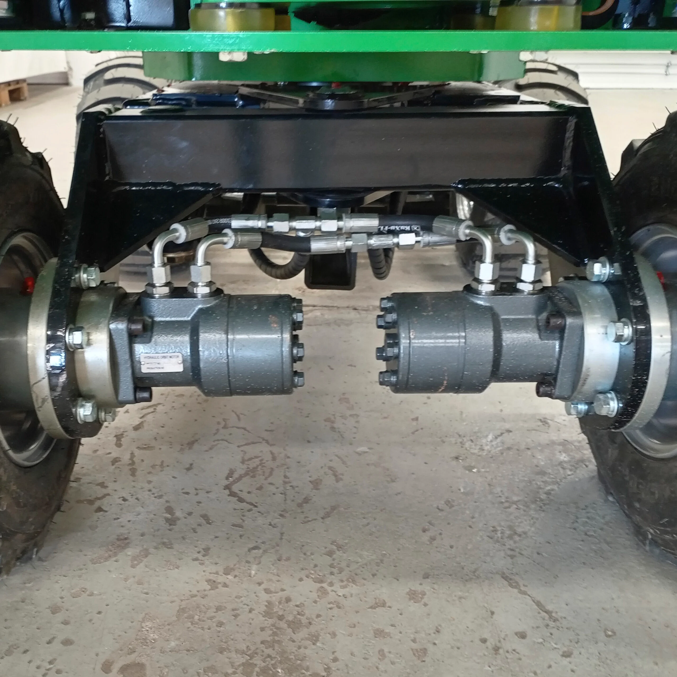 Mini-pelle sur roues Caivu HFT7 – Image 10