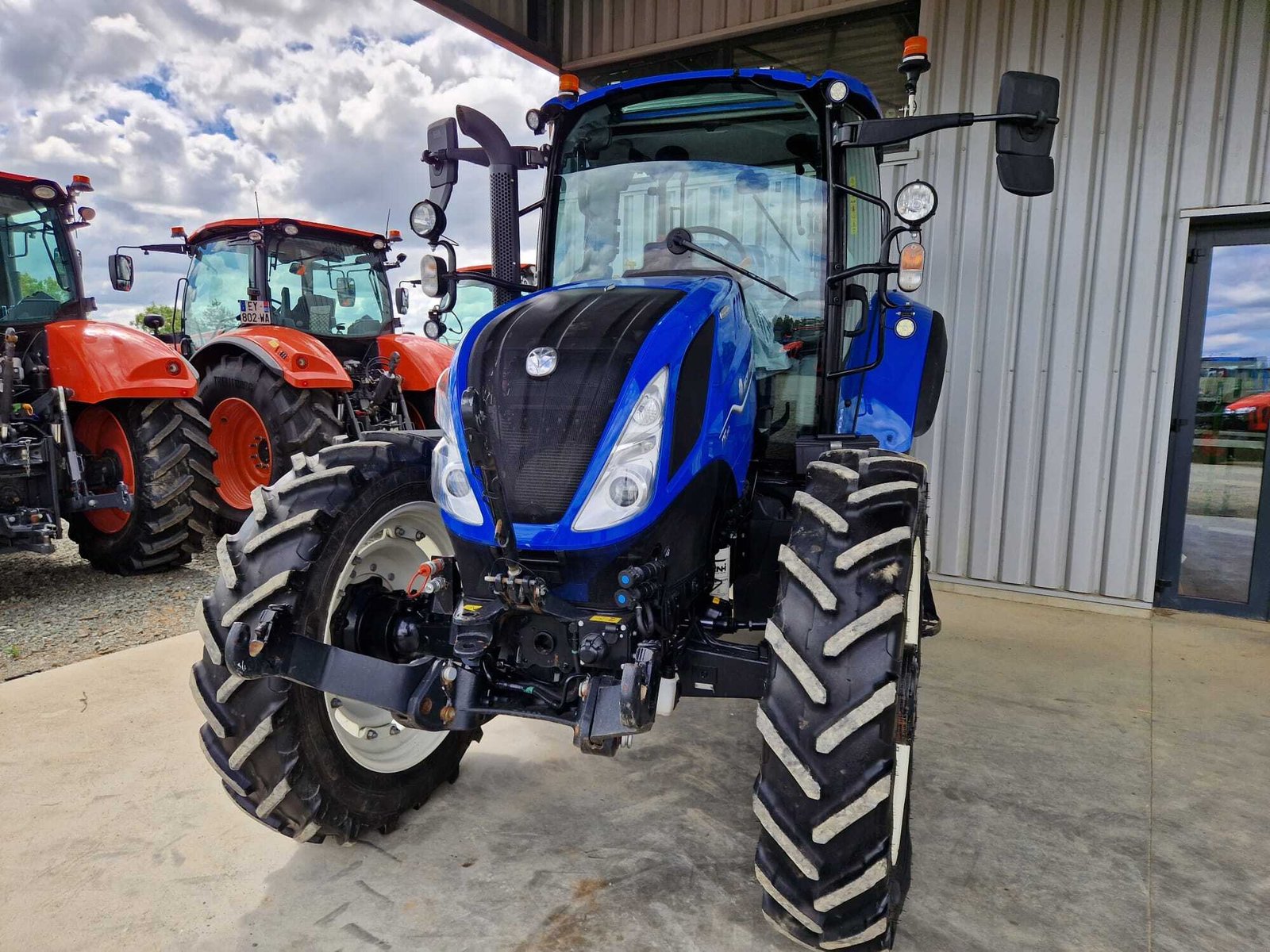 NEW HOLLANDT5.110 ELECTRO COMMAND – Image 2
