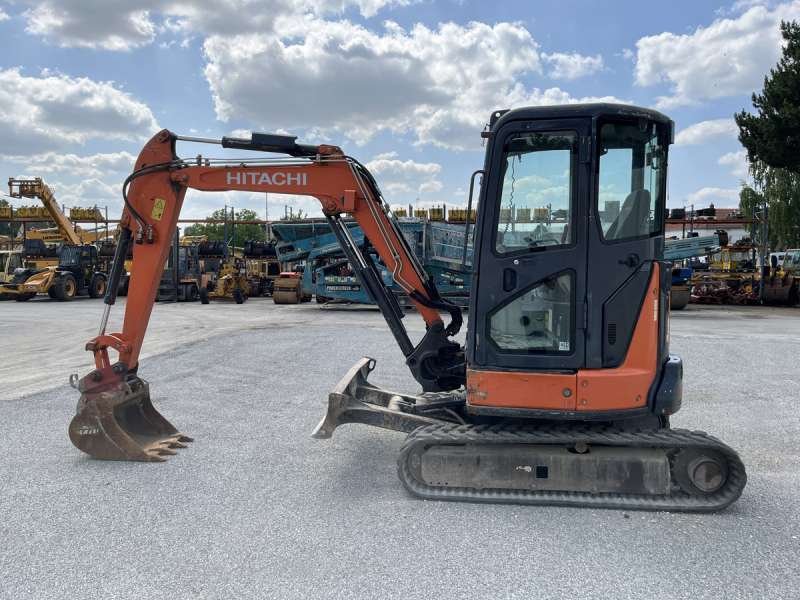 Mini-pelle Hitachi ZX33U-5A CLR (2015) – Occasion – Image 3