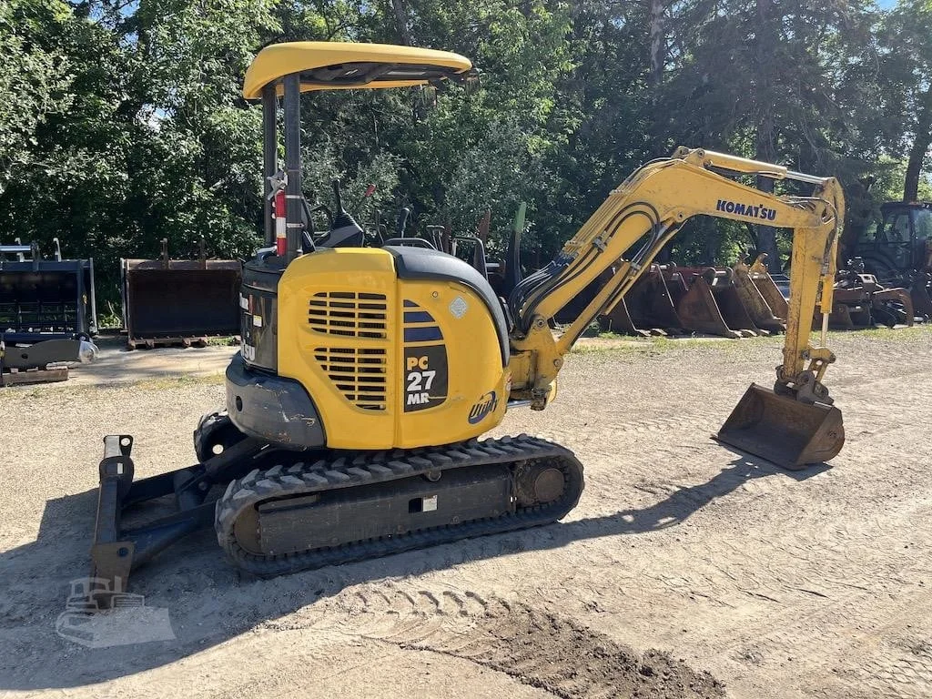 KOMATSU PC27MR-2 + 4 GODETS – Mini Pelle 3T – Image 3