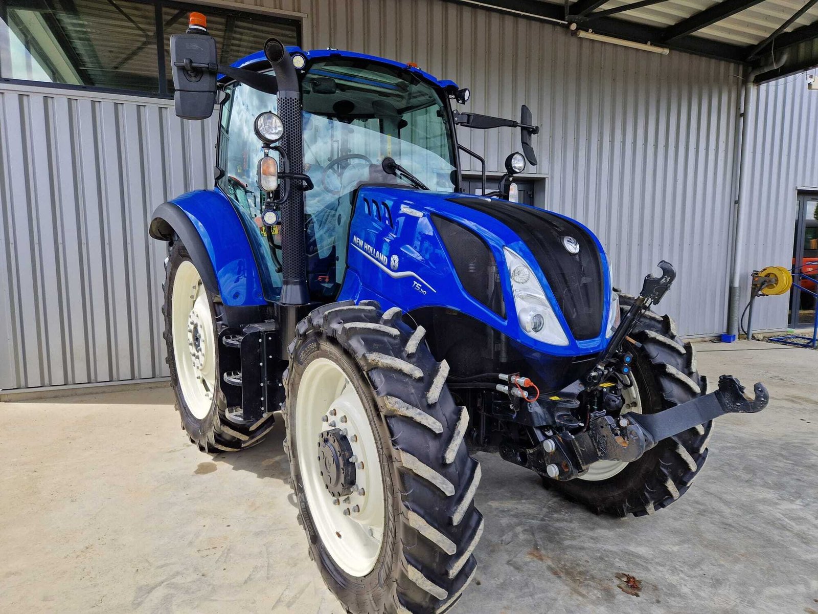 NEW HOLLANDT5.110 ELECTRO COMMAND – Image 3