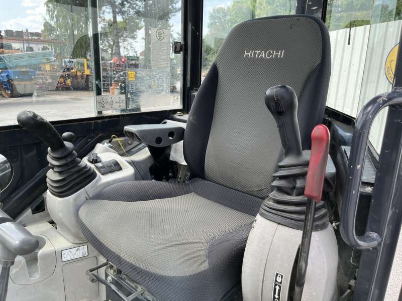 Mini-pelle Hitachi ZX33U-5A CLR (2015) – Occasion – Image 34