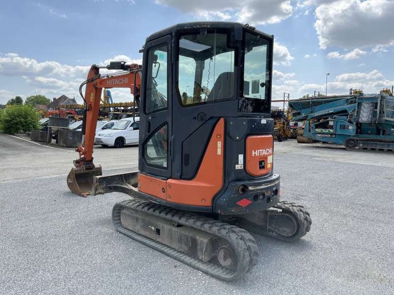 Mini-pelle Hitachi ZX33U-5A CLR (2015) – Occasion – Image 4