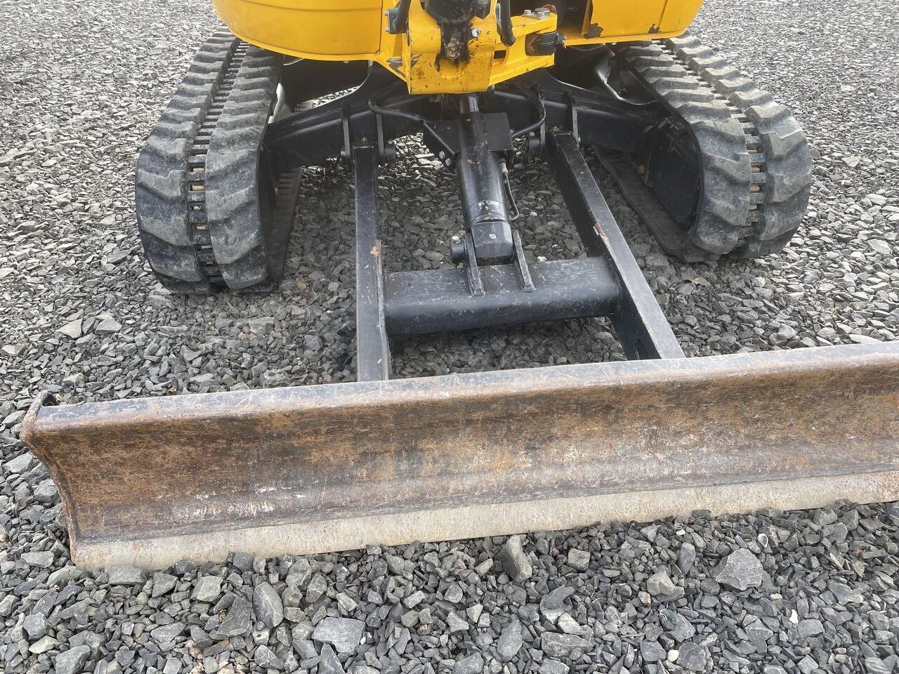 JCB 8035 ZTS + 3 GODETS – Mini Pelle 3,6T – Image 4