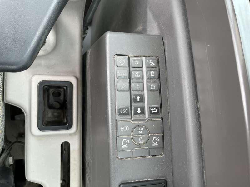 Mini-pelle Volvo ECR50D (2018) – Occasion – Compacte & performante – Image 48