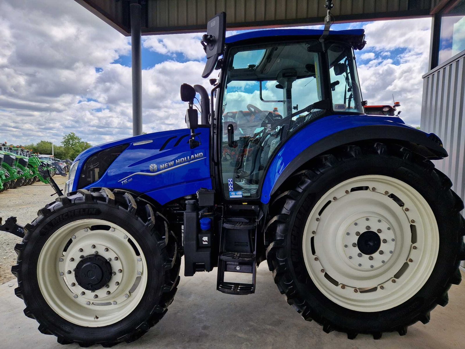 NEW HOLLANDT5.110 ELECTRO COMMAND – Image 5