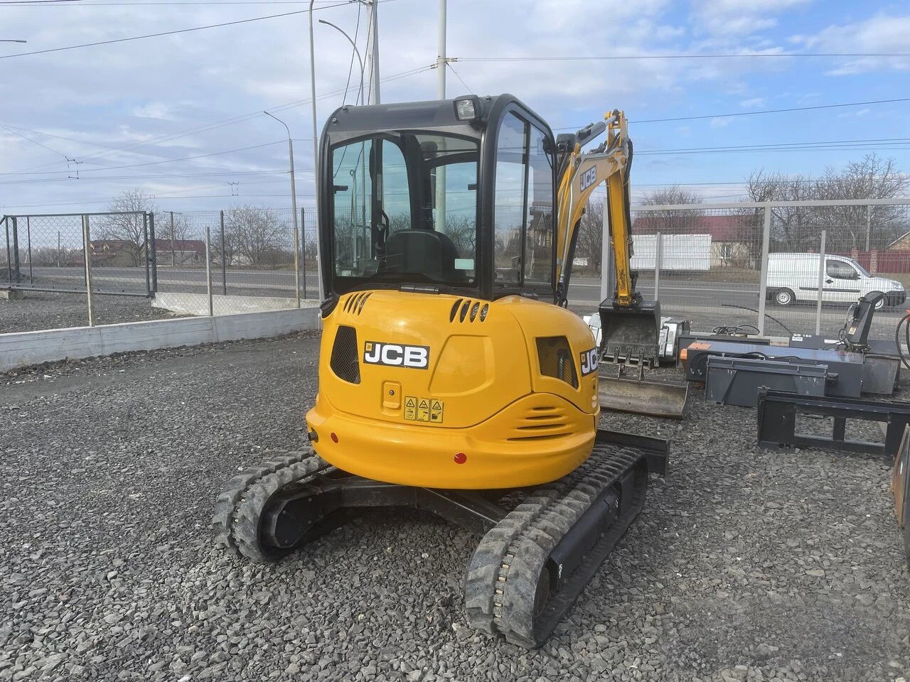 JCB 8035 ZTS + 3 GODETS – Mini Pelle 3,6T – Image 5