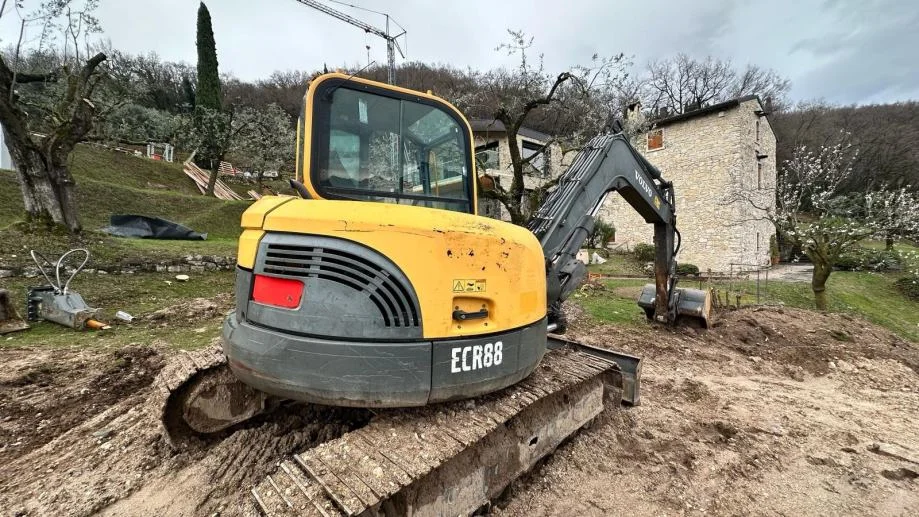 Mini-pelle Volvo EC88 – 2007 – 8,3 tonnes – Image 9