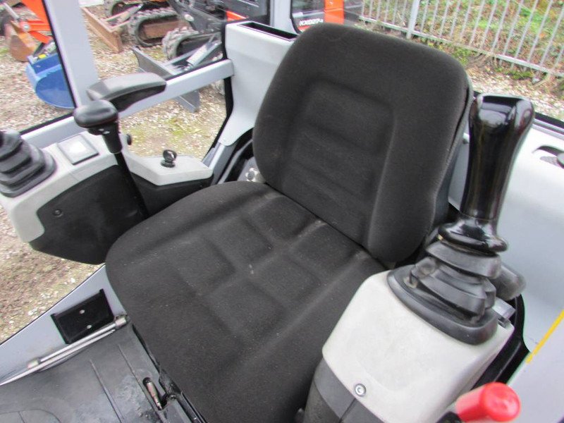 Volvo ECR58D + 3 GODETS – Mini Pelle 5,8T – Image 8